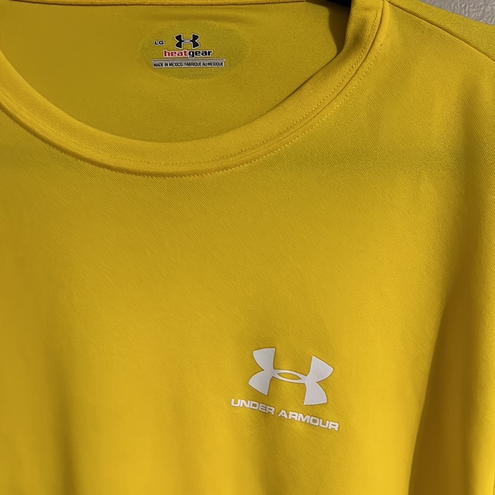 Under Armour heat gear large - Picture 2 of 5